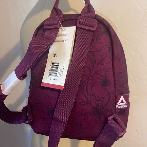 Reebok Rose Mini Backpack Adjustable Strap Bottom Accessory Pocket Key Fob Clip - Picture 5 of 6